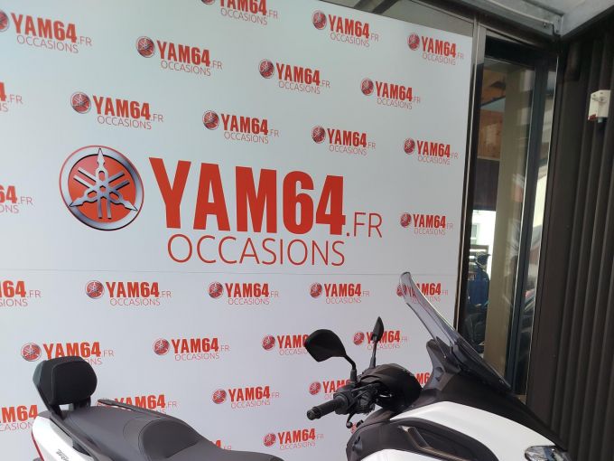 YAMAHA TRICITY 300 4