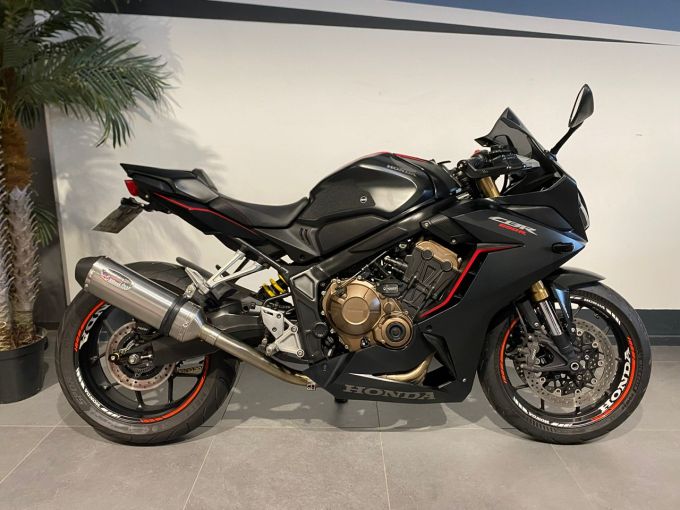 HONDA CBR 650  R 4
