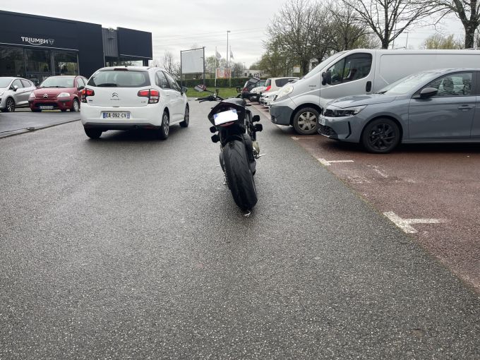 DUCATI Streetfighter V4 4