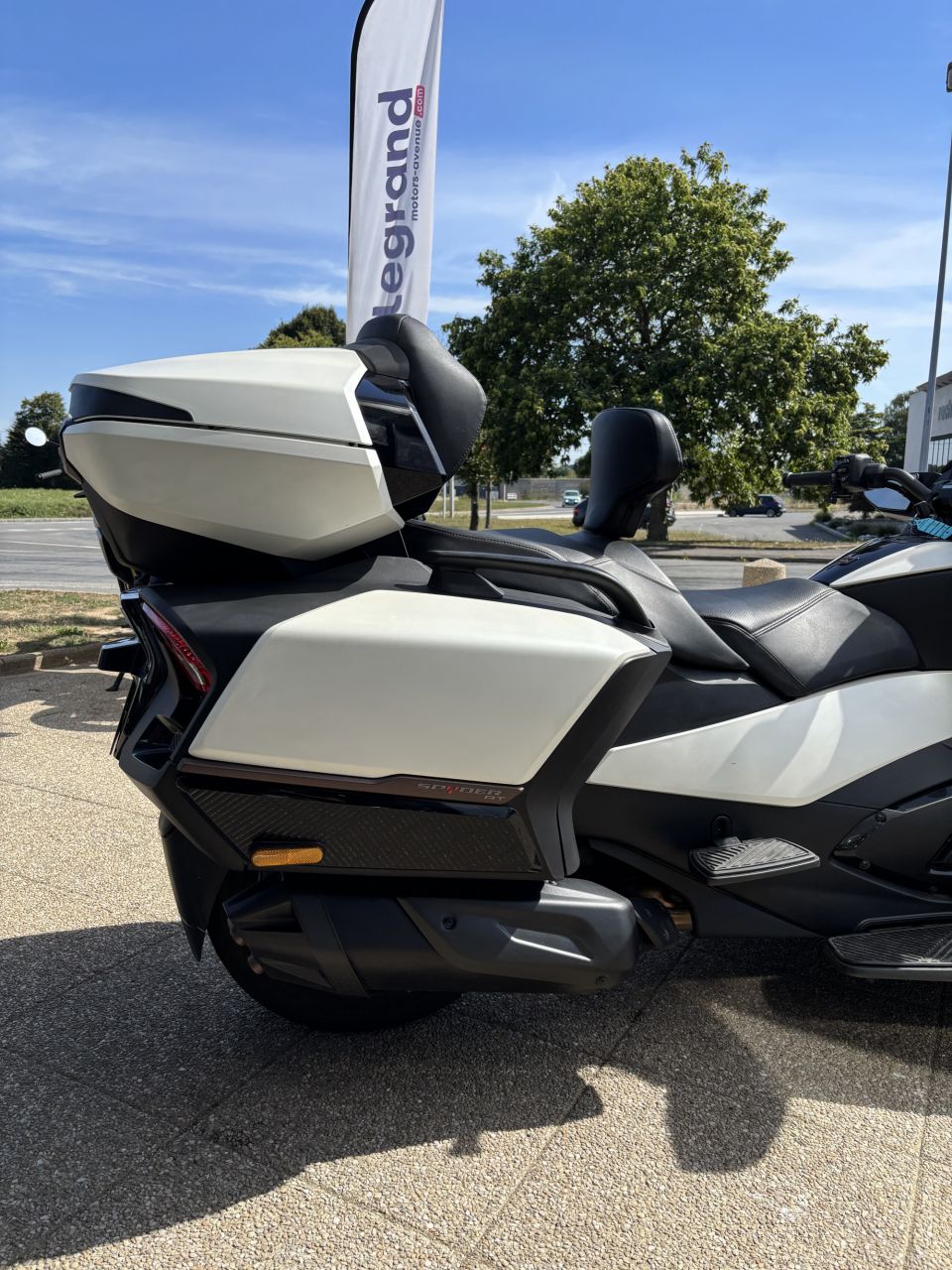 CAN-AM SPYDER RT 4