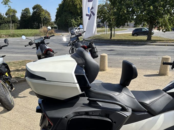 CAN-AM SPYDER RT 4