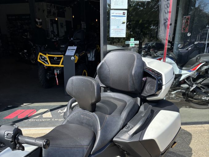 CAN-AM SPYDER RT 4