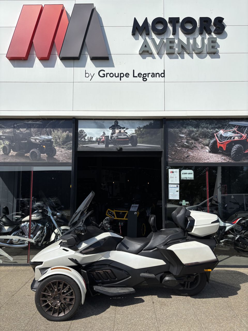 CAN-AM SPYDER RT 4