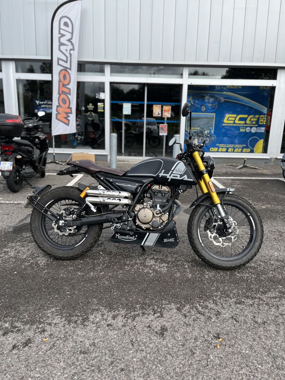 FB MONDIAL HPS 125 HYPSTER 4