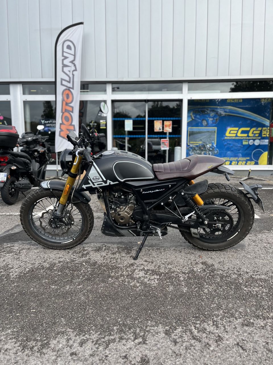 FB MONDIAL HPS 125 HYPSTER 4