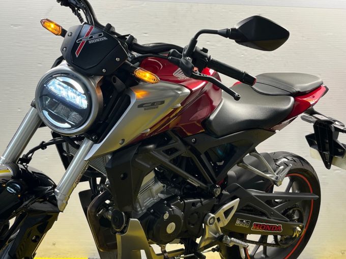 HONDA CB 125 4