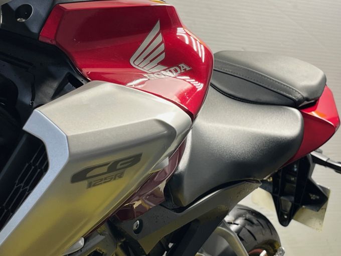 HONDA CB 125 4