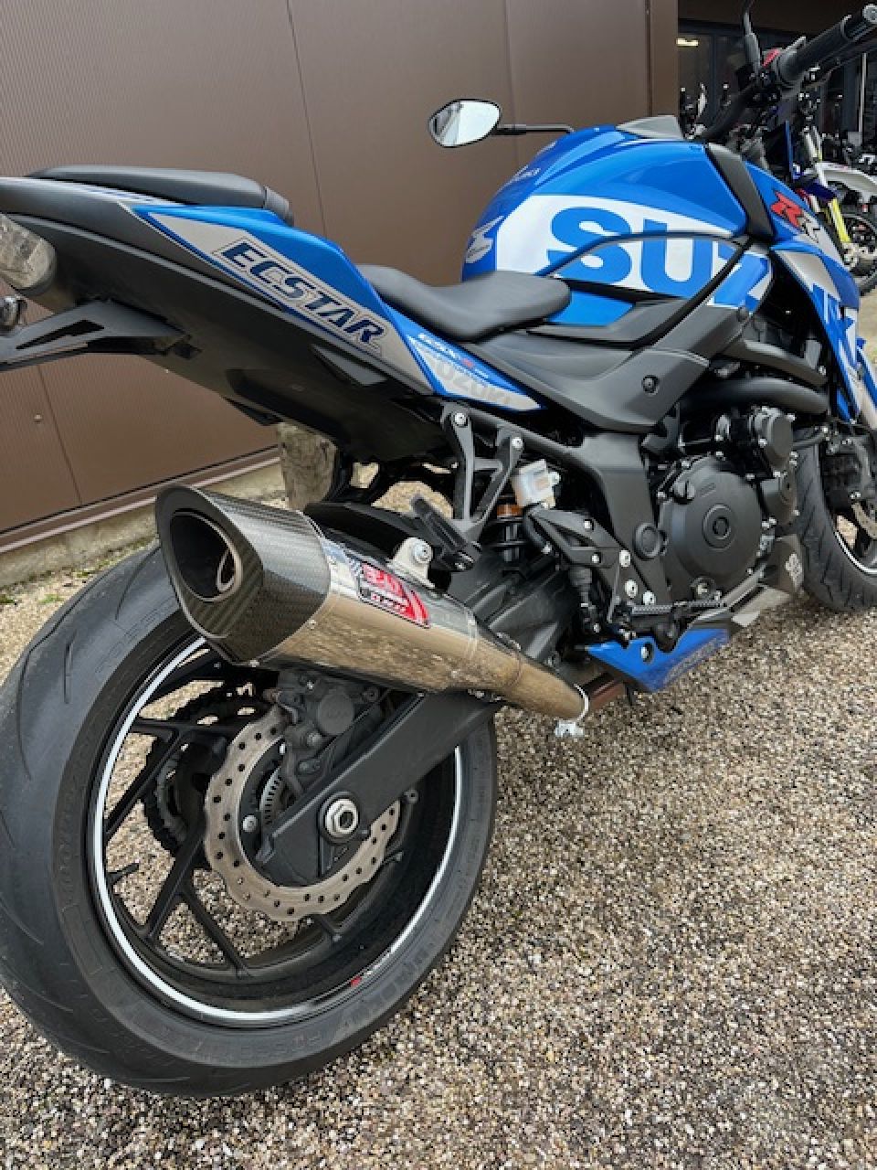 SUZUKI GSX 750 4