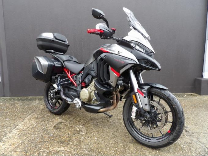 DUCATI MULTISTRADA V4 S 4