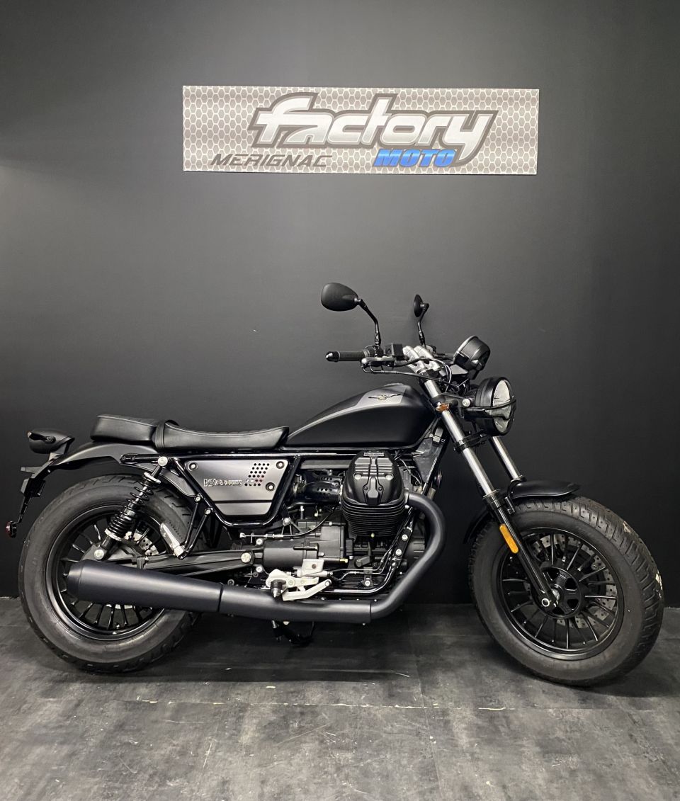 MOTO GUZZI V9 BOBBER 4