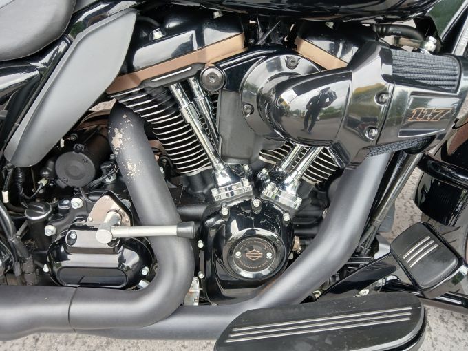 HARLEY-DAVIDSON TOURING STREET GLIDE 1923 ST 4