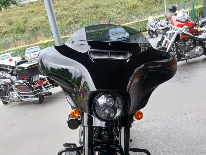 HARLEY-DAVIDSON TOURING STREET GLIDE 1923 ST 4