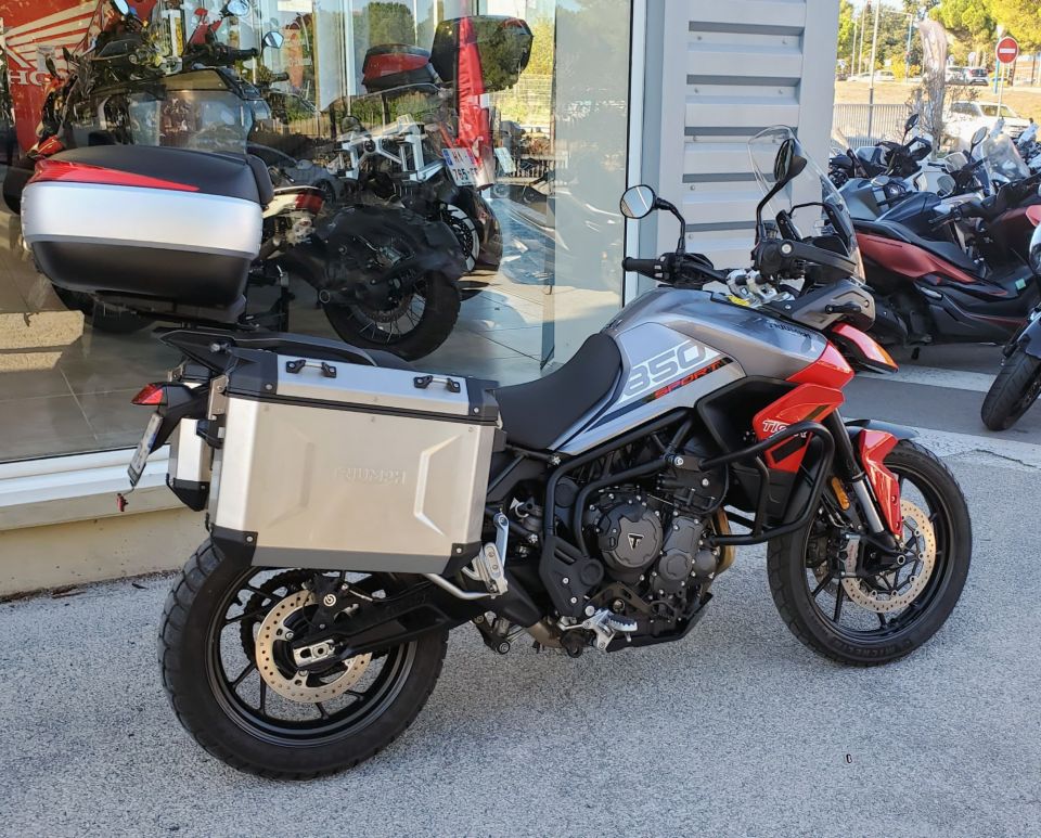 TRIUMPH TIGER 850 SPORT 4