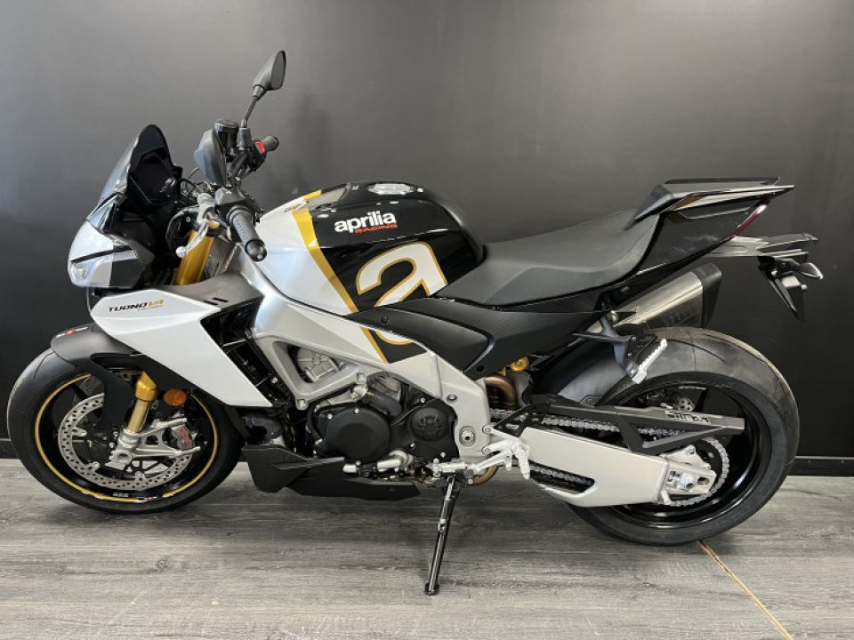 APRILIA TUONO 1100 4