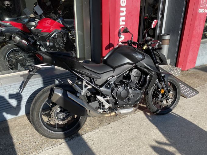 HONDA CB 750 HORNET 4