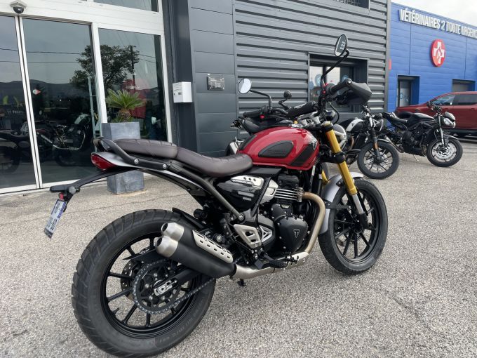 TRIUMPH Scrambler 400 X 4