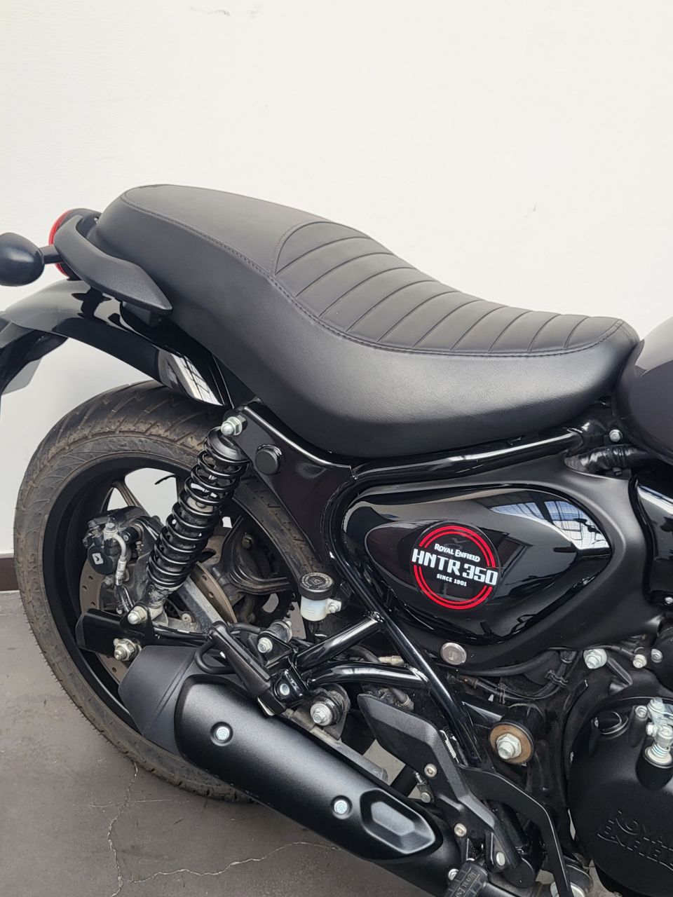 ROYAL ENFIELD HNTR 350 4