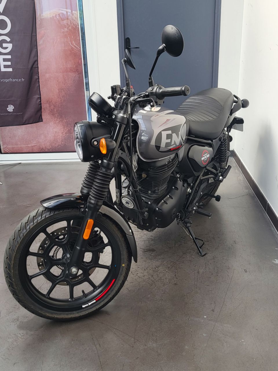 ROYAL ENFIELD HNTR 350 4