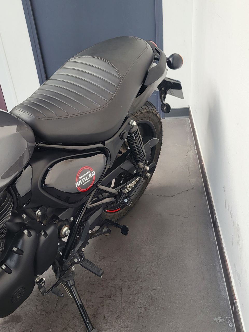 ROYAL ENFIELD HNTR 350 4