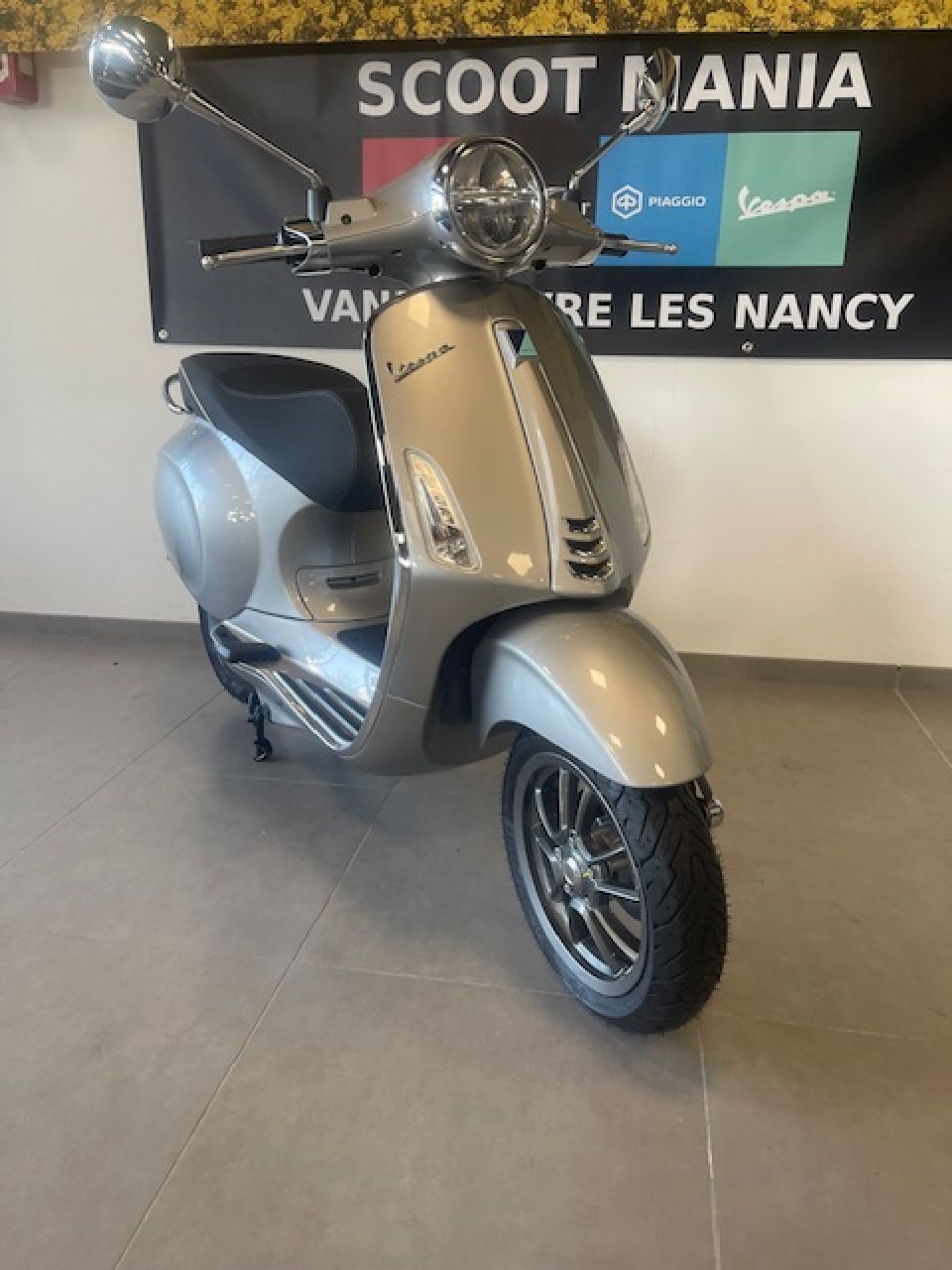 VESPA PRIMAVERA ELETTRICA 70 4