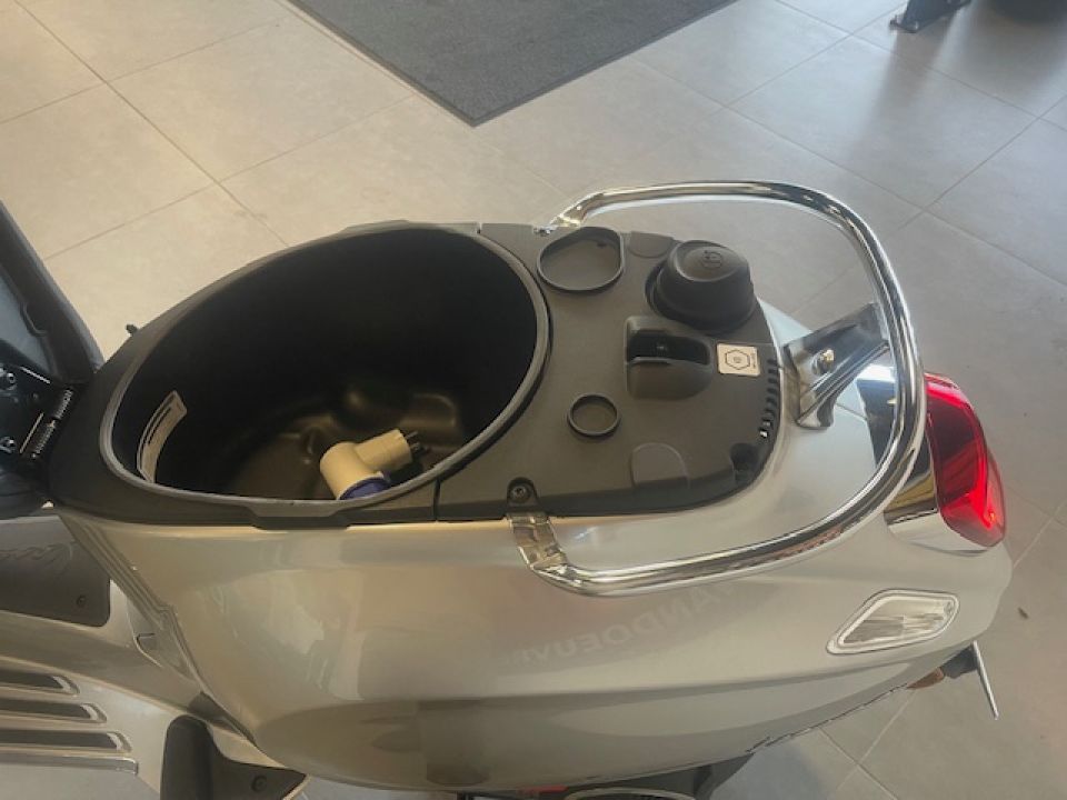 VESPA PRIMAVERA ELETTRICA 70 4