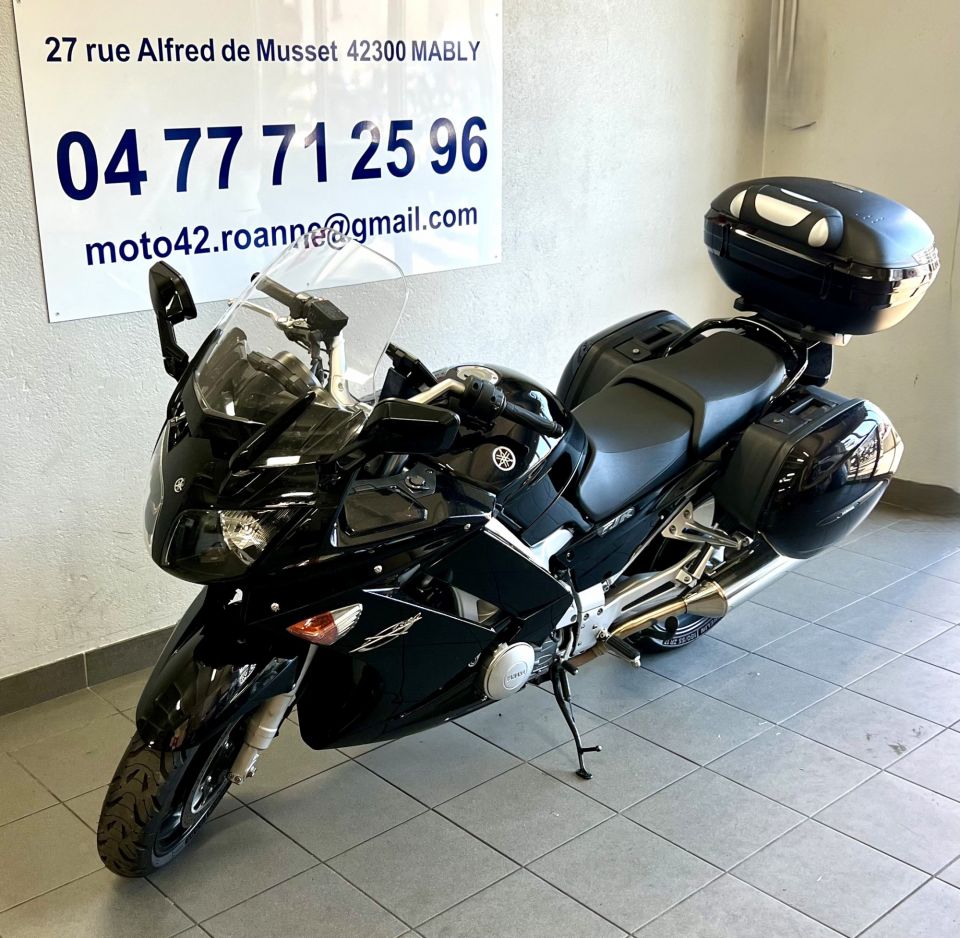 YAMAHA FJR 1300 AS 4