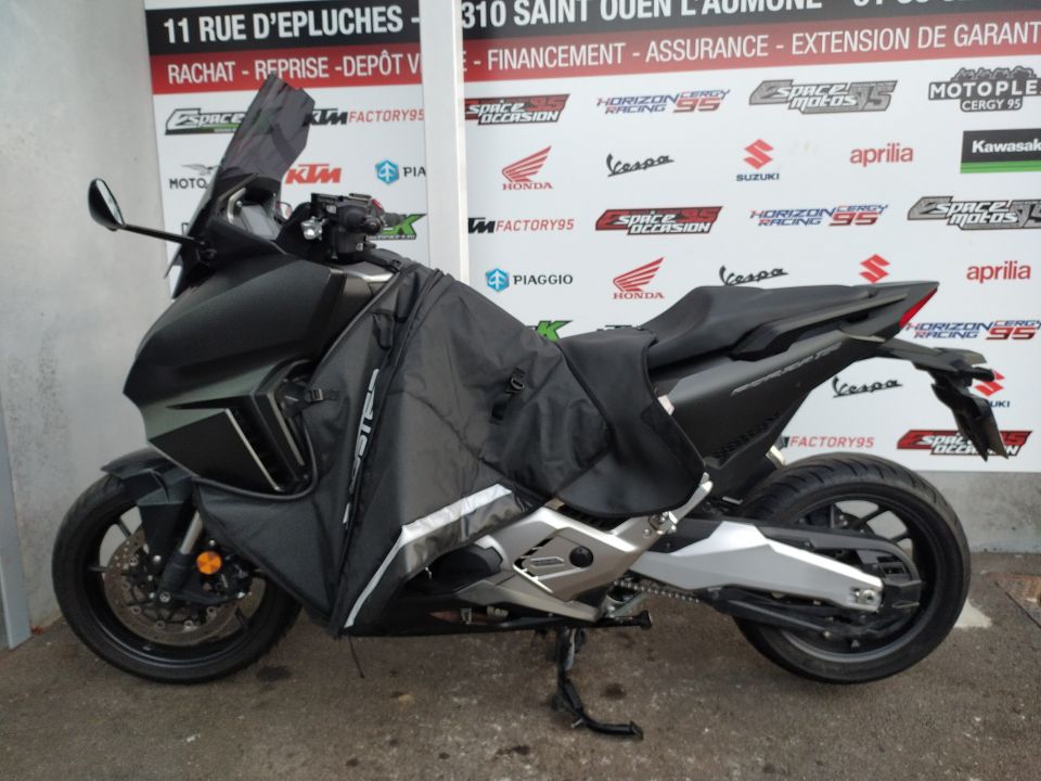 HONDA NSS FORZA 750 4