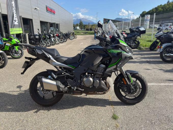 KAWASAKI VERSYS 1000 SE 4