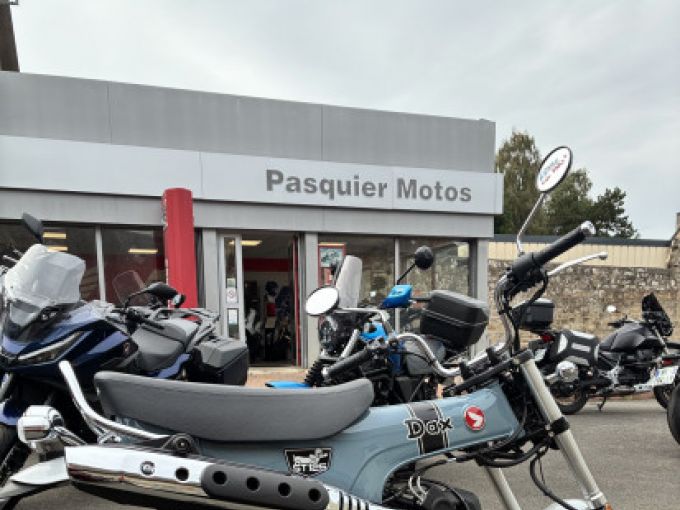 HONDA DAX 125 4