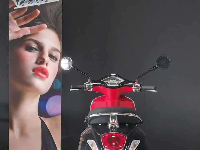 VESPA PRIMAVERA 50 4