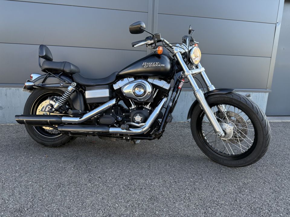 HARLEY-DAVIDSON DYNA STREET BOB 1584 4