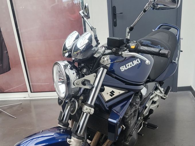 SUZUKI GSF 1200 N BANDIT 4