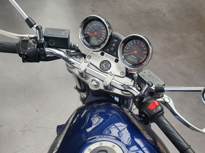 SUZUKI GSF 1200 N BANDIT 4