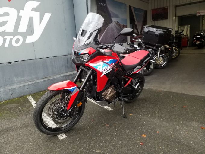 HONDA AFRICA TWIN CRF1000L DCT 4