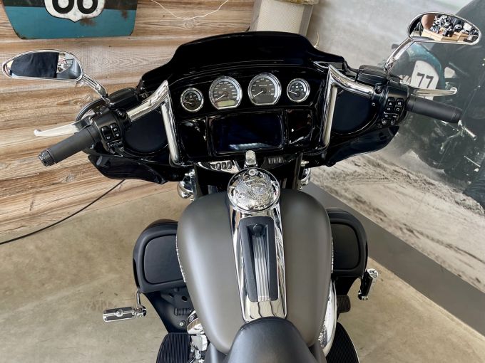 HARLEY-DAVIDSON TOURING ULTRA LIMITED 1868  4