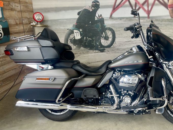 HARLEY-DAVIDSON TOURING ULTRA LIMITED 1868  4