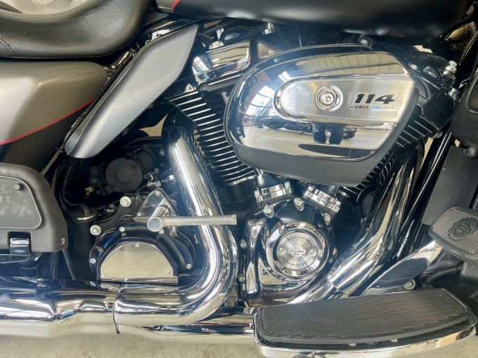 HARLEY-DAVIDSON TOURING ULTRA LIMITED 1868  4