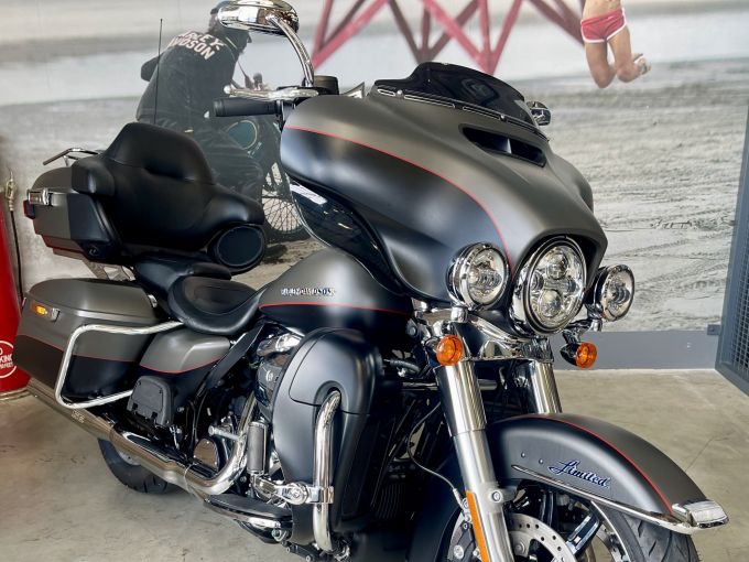 HARLEY-DAVIDSON TOURING ULTRA LIMITED 1868  4