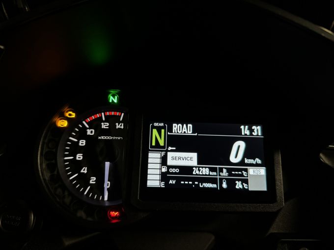 KAWASAKI VERSYS 1000 4