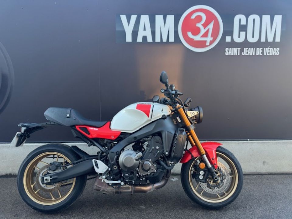YAMAHA XSR 900 4