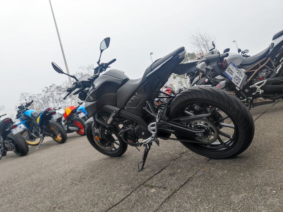 YAMAHA MT-125 ABS 4