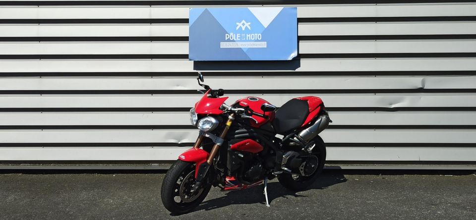 TRIUMPH SPEED TRIPLE 1050 4