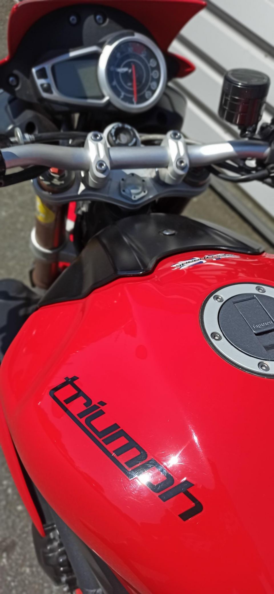 TRIUMPH SPEED TRIPLE 1050 4