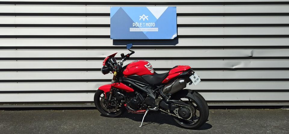 TRIUMPH SPEED TRIPLE 1050 4