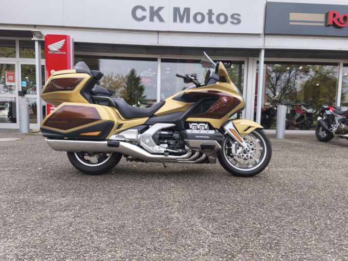 HONDA GoldWing Touring DCT Airbag 4