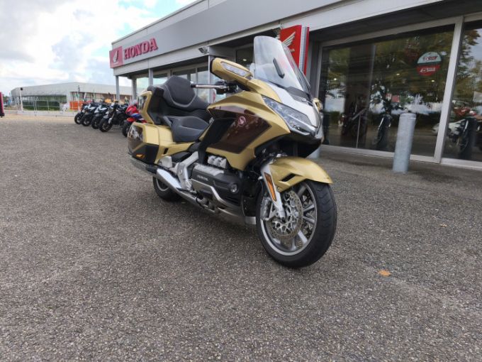 HONDA GoldWing Touring DCT Airbag 4