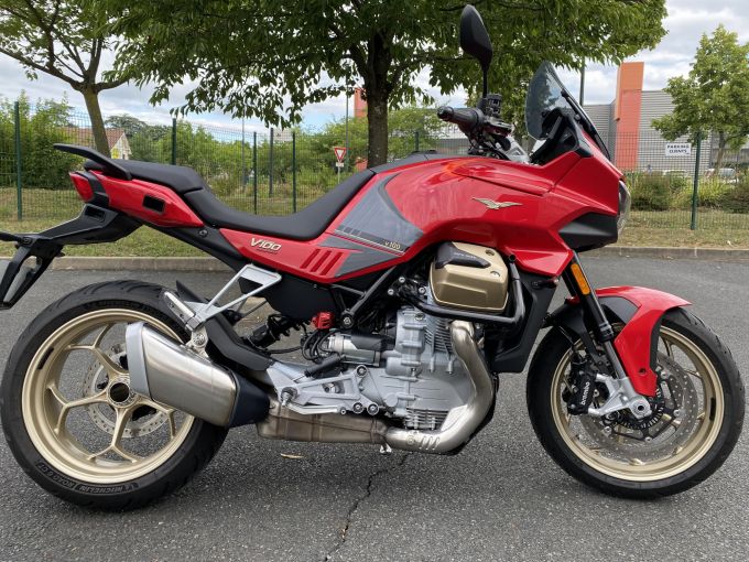 MOTO GUZZI V100  MANDELLO 4