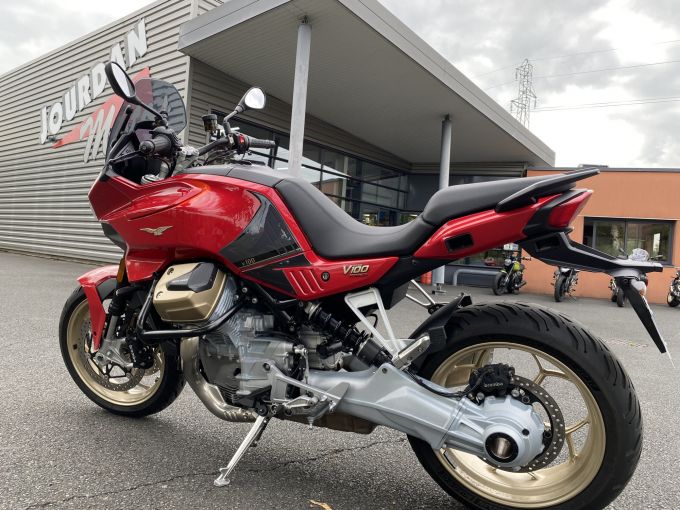 MOTO GUZZI V100  MANDELLO 4