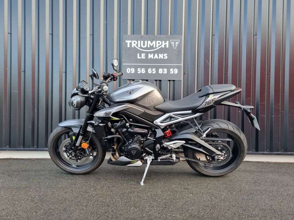 TRIUMPH STREET TRIPLE 765 R 4