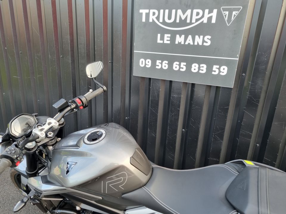 TRIUMPH STREET TRIPLE 765 R 4